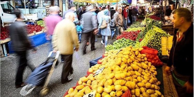 Beklenti Aşıldı: Enflasyon Ocak’ta Yüzde 1,35 Artarken, Yıllık Bazda Yüzde 12,15 Odu