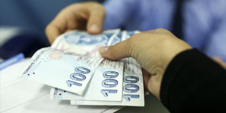 65 Yaş ve Üzerindekiler Emekli Maaşlarını Evden Alabilecek