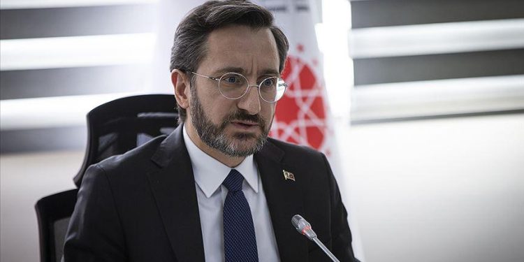 Fahrettin Altun’dan ‘Kullanım Kılavuzu’ Açıklaması: ‘Daha Temiz Bir Sosyal Medya İçin Çalışıyoruz’