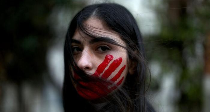‘Her 10 Kadından 4’ü Şiddetle Karşı Karşıya; Yarıdan Fazlası İş Hayatında Mobbinge Uğruyor’