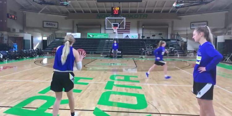 Orta Sahadan Peş Peşe Basket Atan Basketbolcuların Efsane Anları!