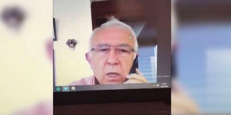 Üniversitenin Online Sınavında ‘Porno Yayın’ İddiası: Prof. Dr. Hasan Kaval İstifa Etti
