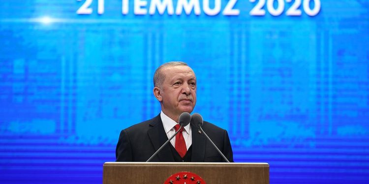 Erdoğan: ‘Şiddete Karşı Sıfır Tolerans İlkesiyle Çalışıyoruz, İki Yılda Toplam 360 Bin Kişiye Hizmet Verildi’