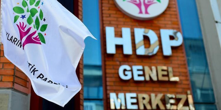 AYM’den HDP’nin Hesaplarına Geçici Bloke Kararı
