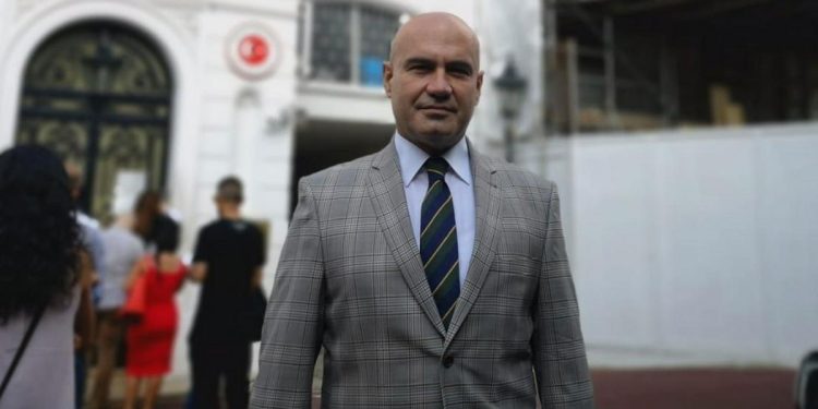 Bakan Yardımcısı İsmail Çataklı’nın Kardeşi: ‘Fransa’da Yaşıyor, FETÖ Okullarının Kurucusu’