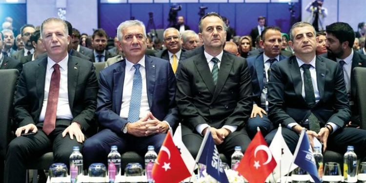 ‘Türkiye’nin yükselen yıldızı savunma’